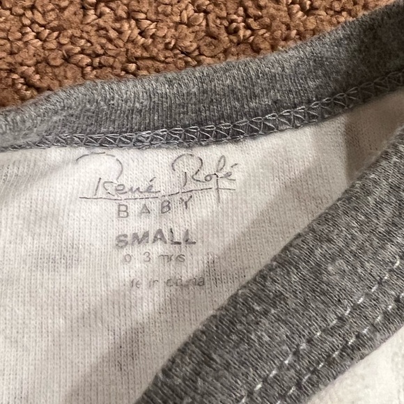 Bundle of 3 0-3 Months One piece Pajamas - Picture 4 of 5